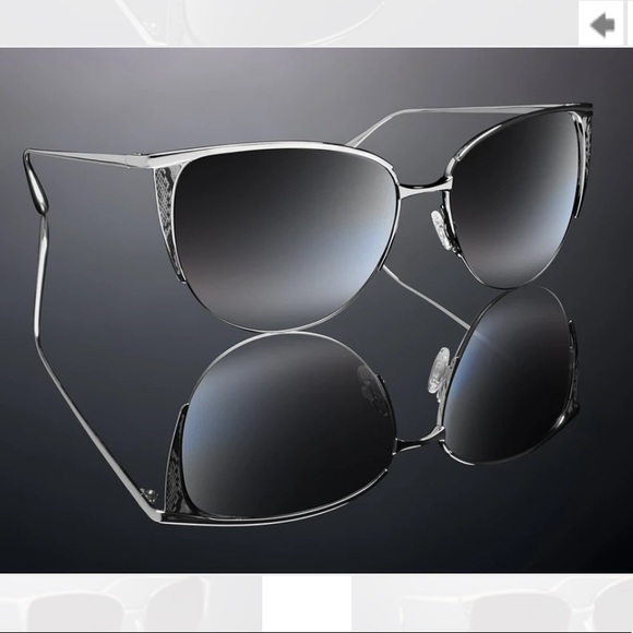 Barton Perreira Accessories - Barton Perreira snake skin Devlin sunglasses. Brand new